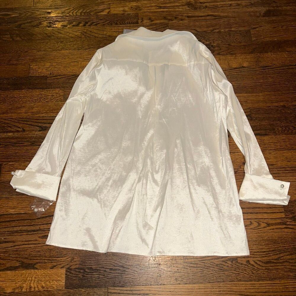New Preston and York Blouse - Picture 2 of 5